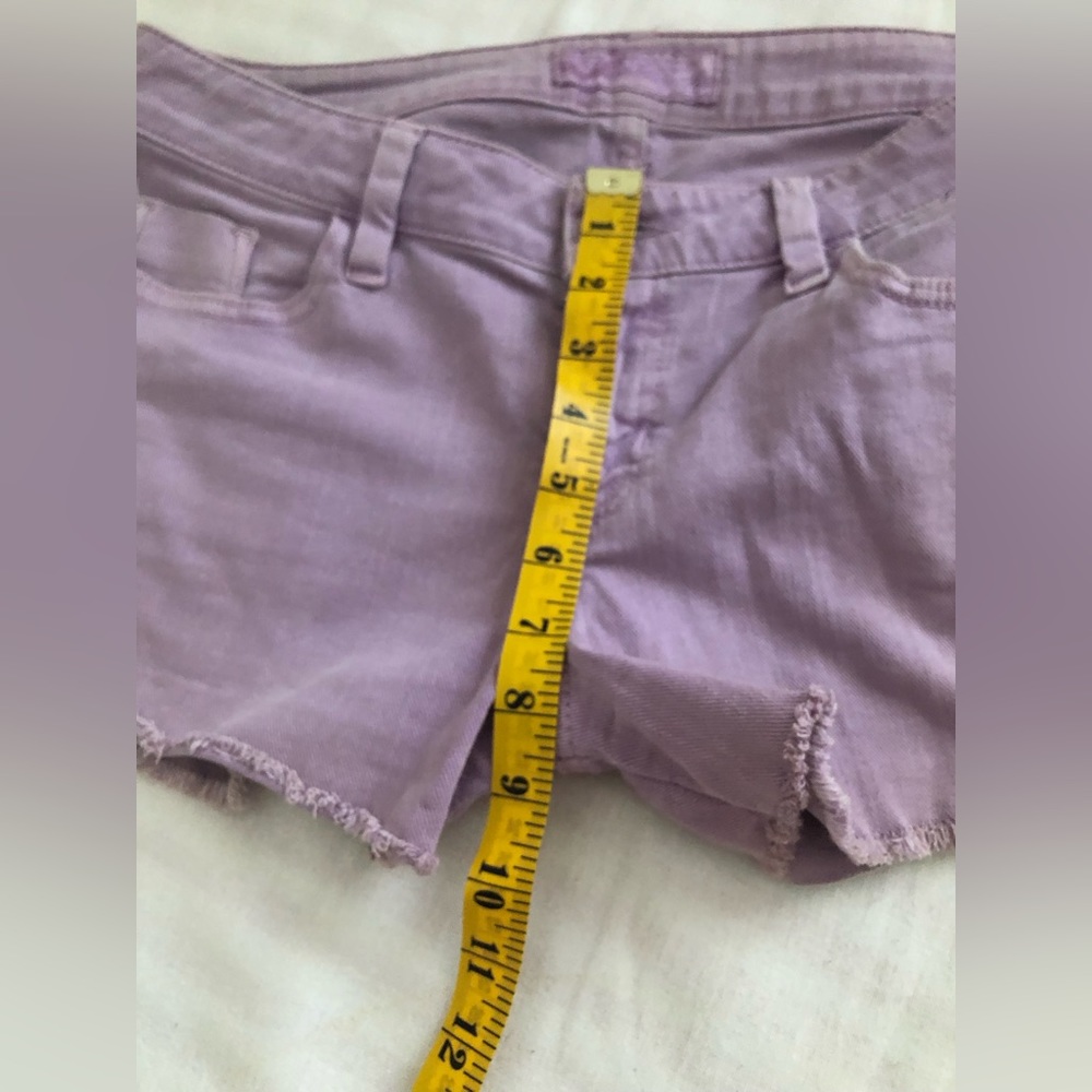 Guess Denim Shorts ( Size 29) - Picture 7 of 8